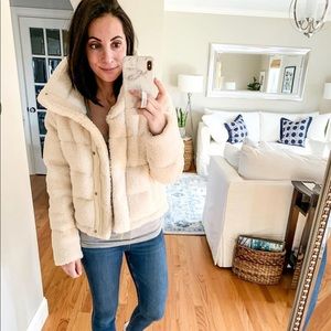 Abercrombie Sherpa jacket. Xs